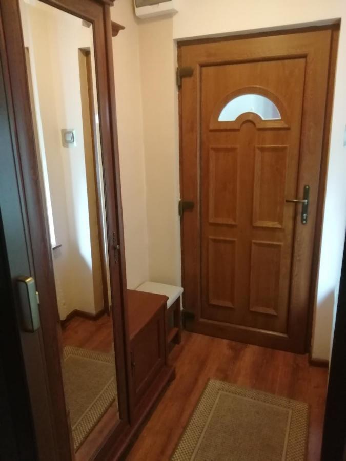 Matyas Apartman Tata Zewnętrze zdjęcie